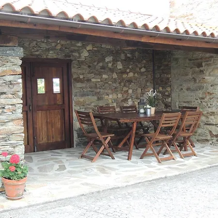 Los Xentiles Country house